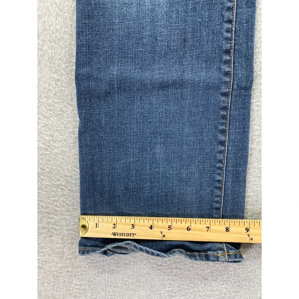 Levi's San Francisco Womens 8‎ Bold Curve Classic Boot Medium Wash (Fits 25x29)